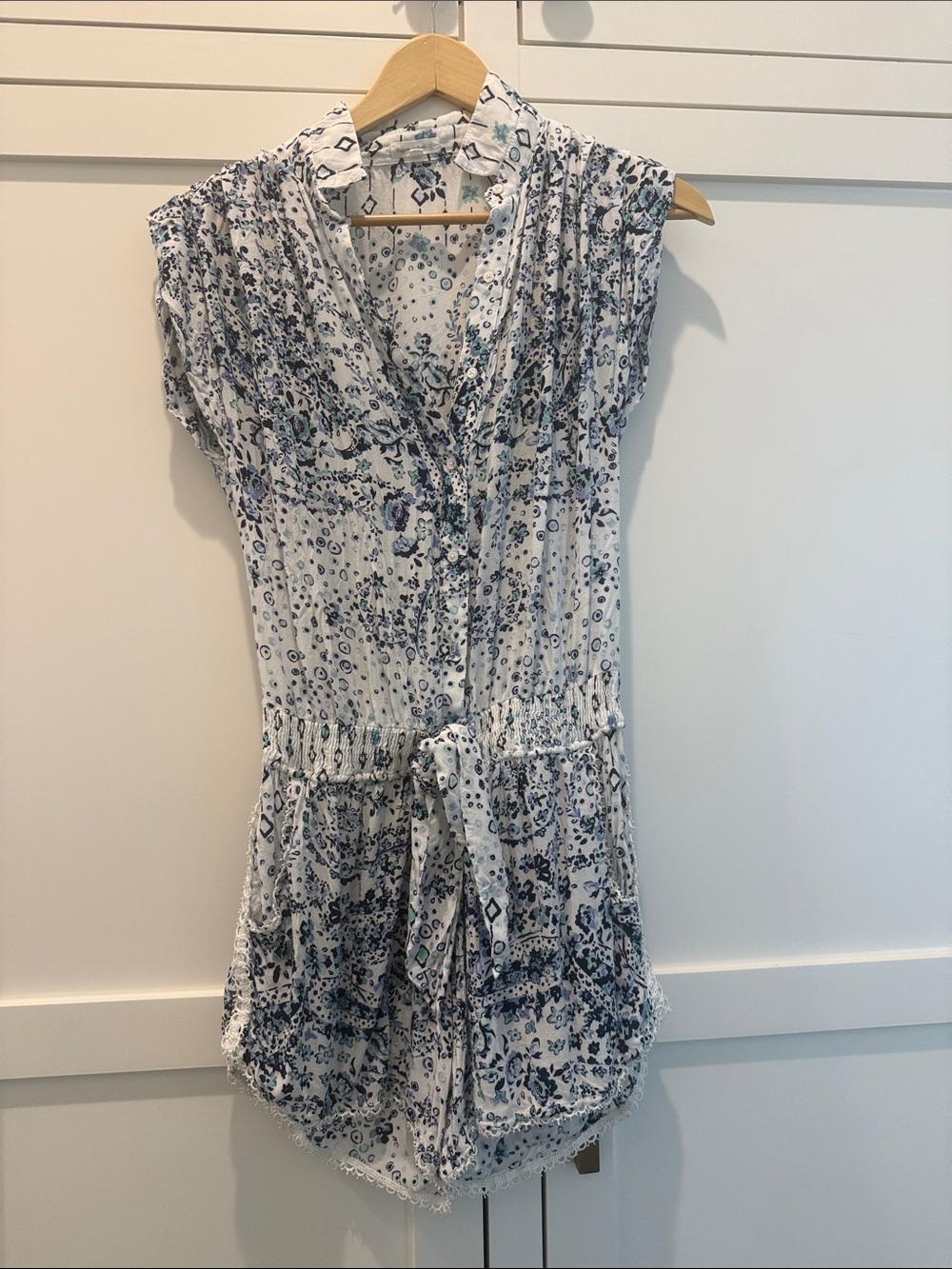 Poupette St. Barth White Sleeveless Floral Tie-Front Blouse with Blue Accents